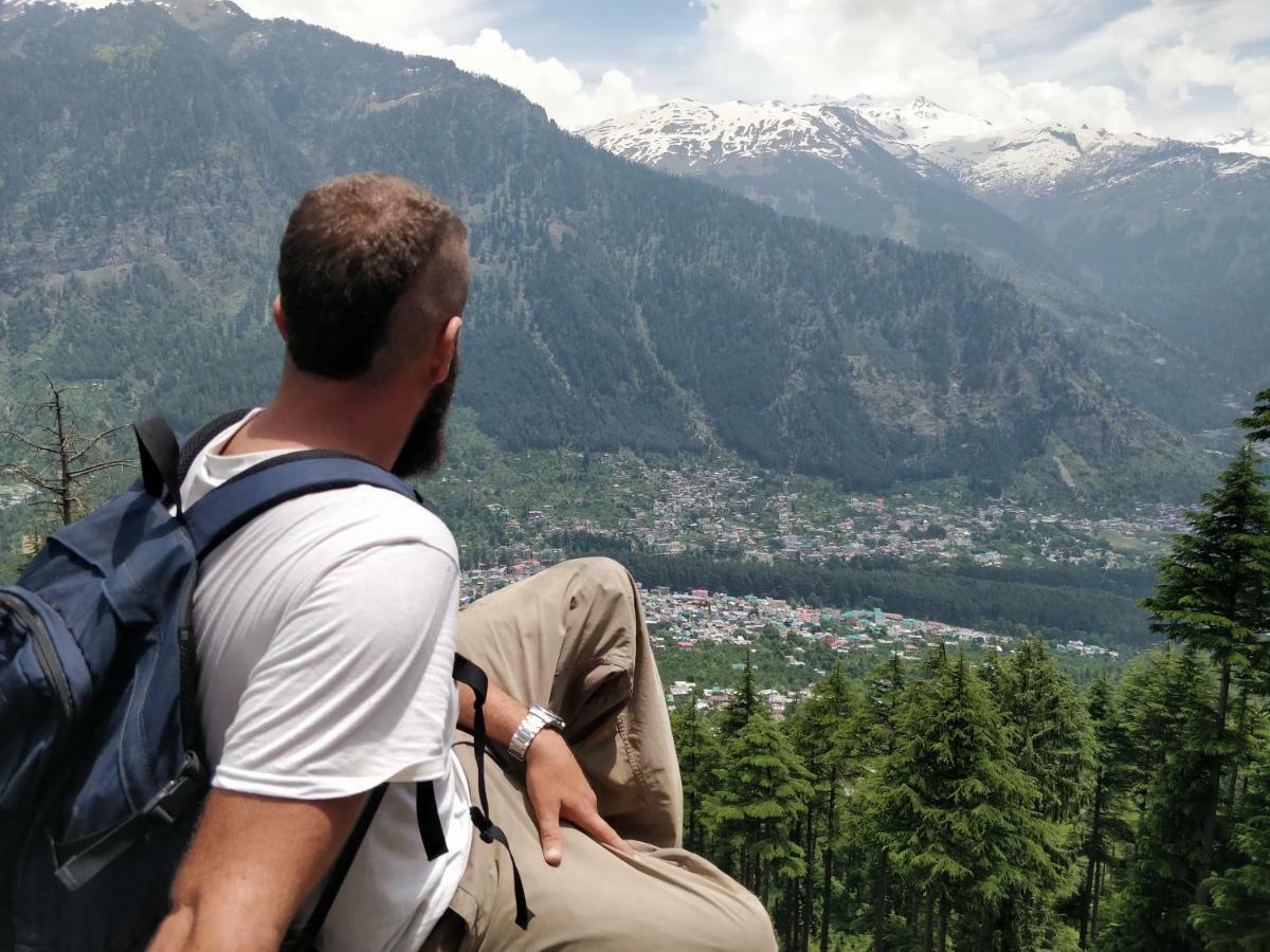 Madpackers Manali Hostel Bagian luar foto